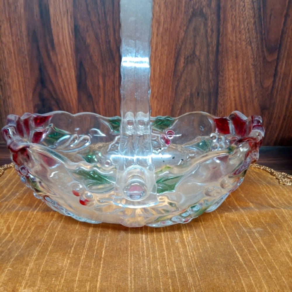 Mikasa Vintage Crystal Holiday Basket
